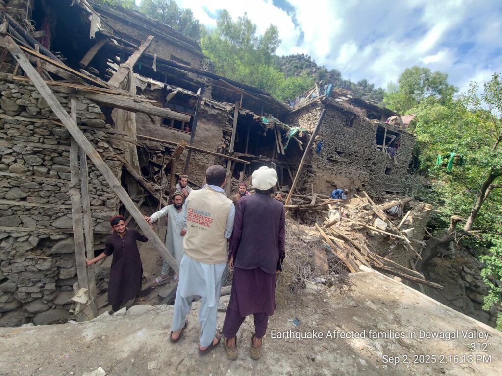 Förstörelse efter jordbävningen.