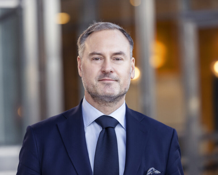 Porträttbild av man